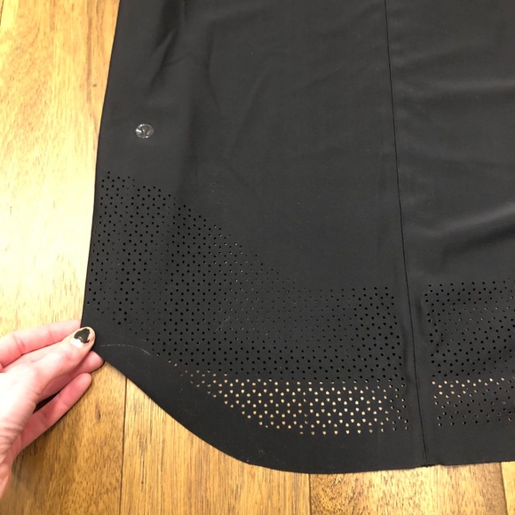 Lululemon black mini shift dress size 4 or 6 - Picture 5 of 7